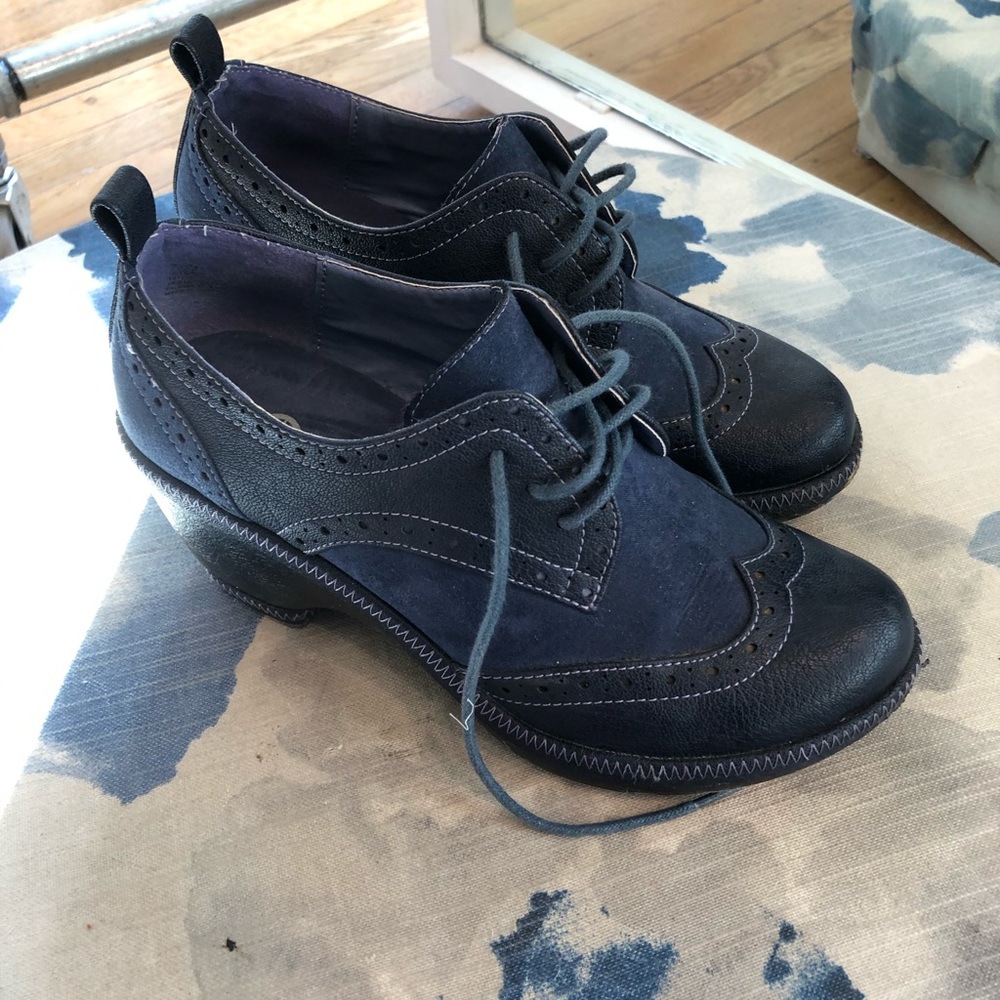 J-41 vegan oxford style shoes